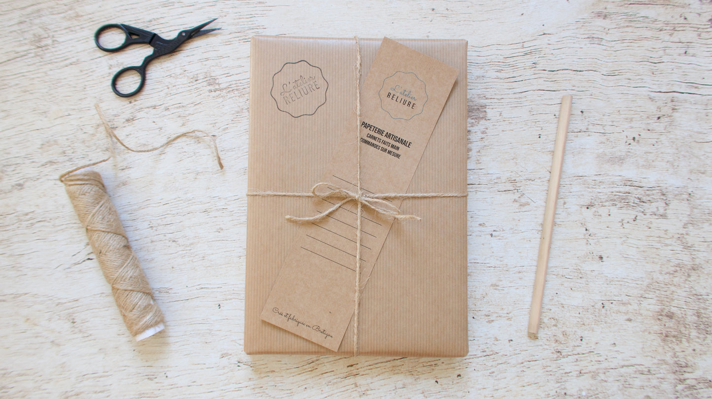 Journal perpétuel de 3 ou 5 ans personnalisable, couverture au choix, fait main sur commande