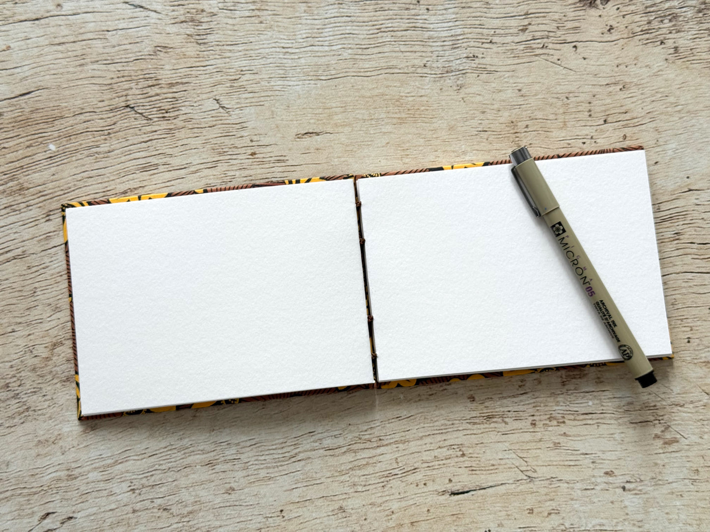 Carnet de croquis A6 paysage ou portrait - couverture au choix - reliure copte - fait main