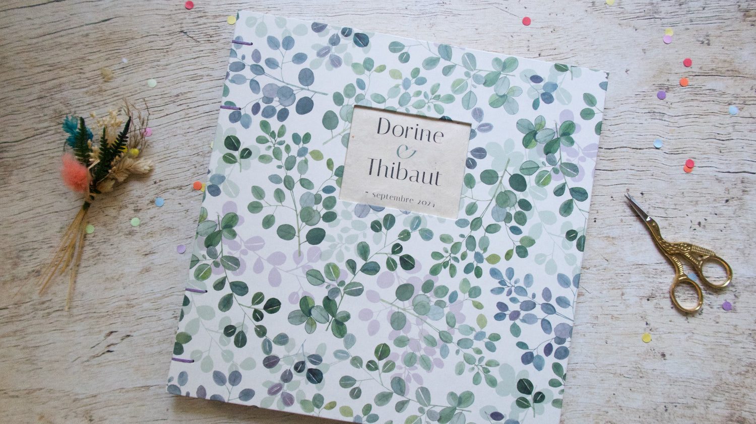Livre d'or personnalisable fait main de L'atelier Reliure en Bretagne
