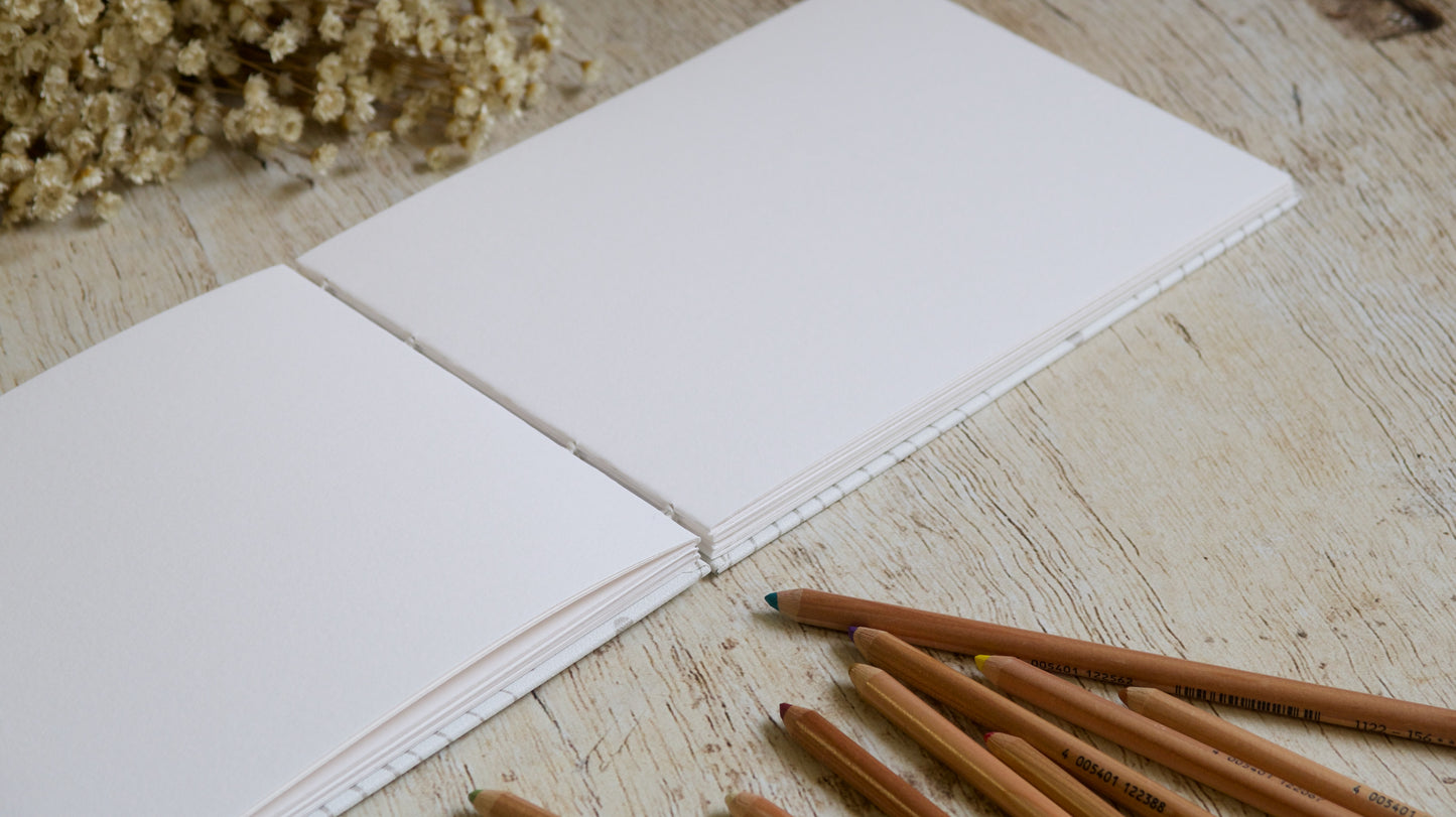 Carnet de croquis A5 paysage ou portrait - couverture au choix - reliure copte - fait main