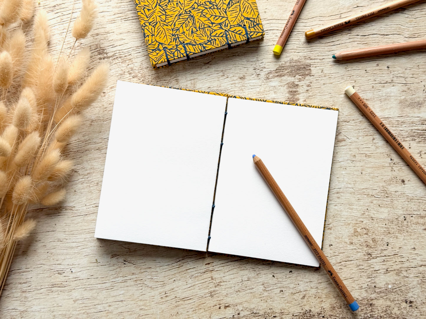 Carnet de croquis A6 paysage ou portrait – reliure copte – fait main -  Feuillage jaune