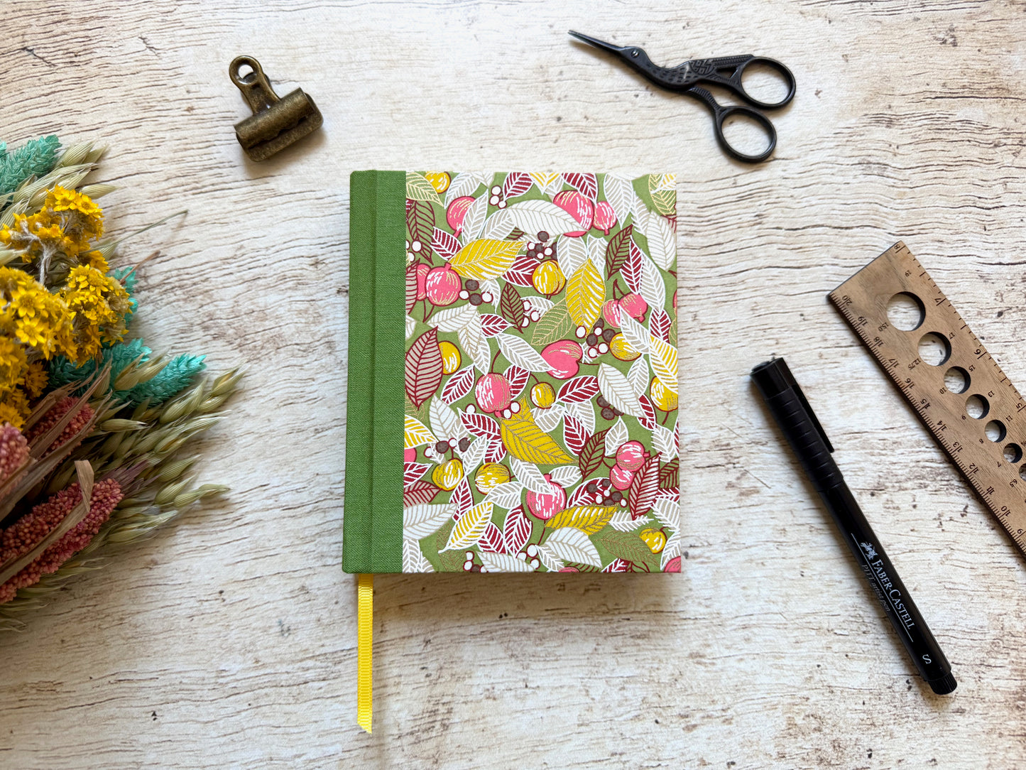 Journal perpétuel de 3 ou 5 ans personnalisable, couverture au choix, fait main sur commande