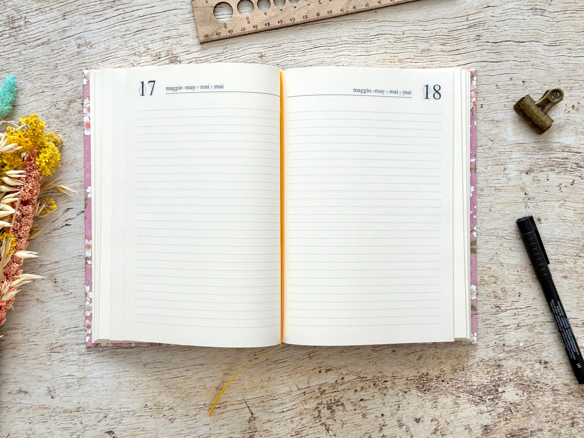 Agenda perpétuel A5 - Fleurs de cerisier motifs roses