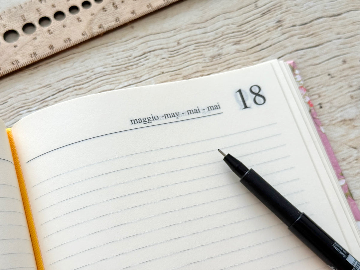 Agenda perpétuel A5 - Fleurs de cerisier motifs roses