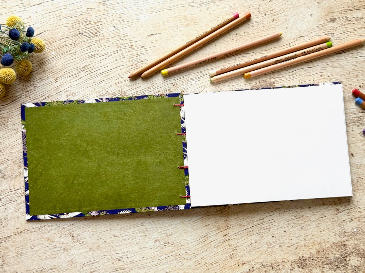 Carnet de croquis A5 paysage – reliure copte – fait main - Grues pins japonais glycines