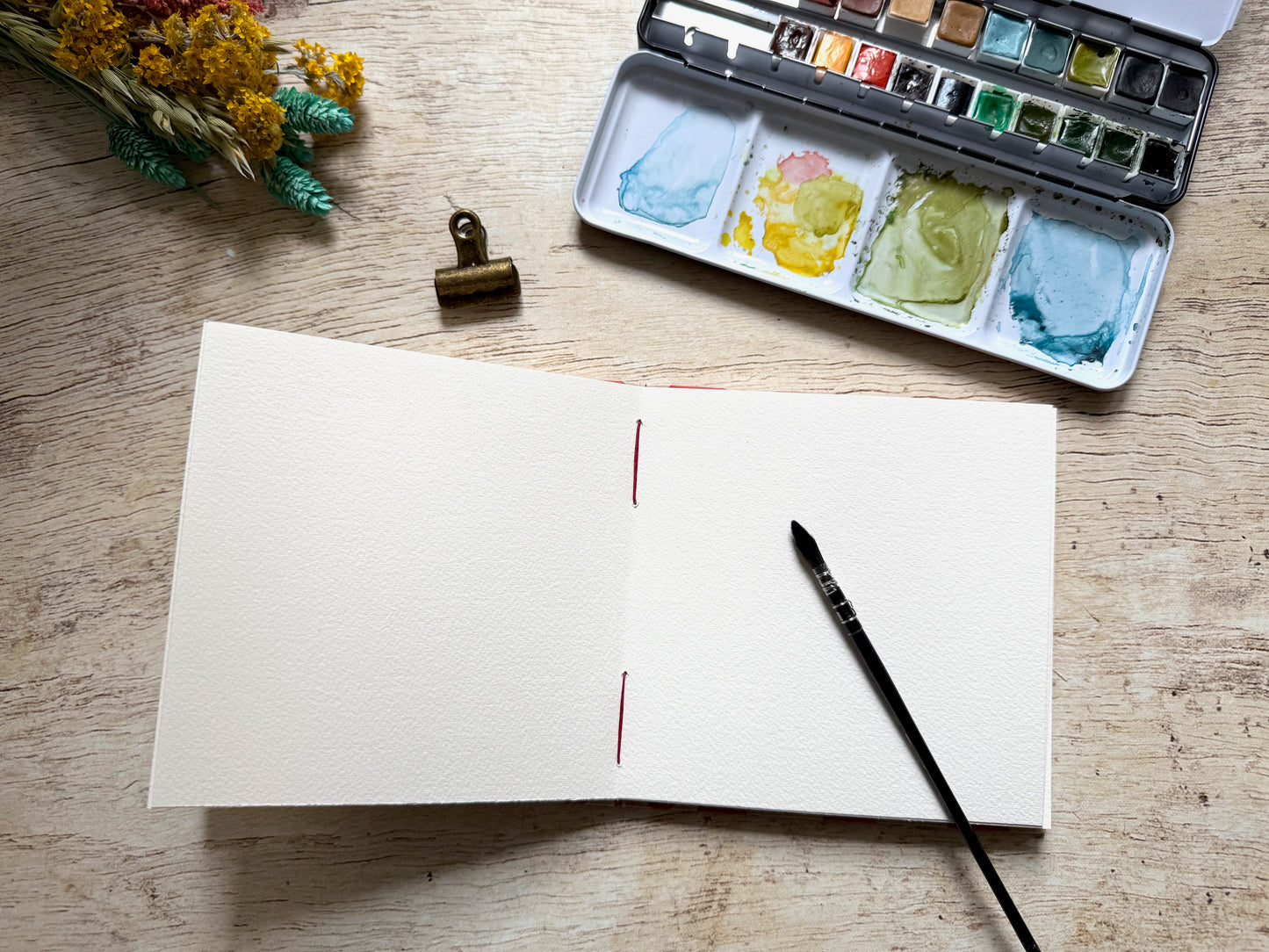Carnet d’aquarelle carré 15 × 15 cm - Papier Arches - Lune sanguine
