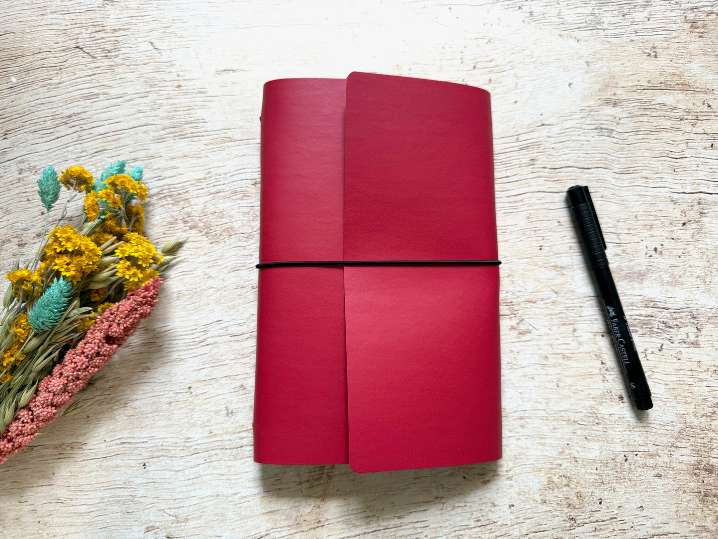Carnet rechargeable fait main en matière végétale à base de pomme, couleurs et formats au choix