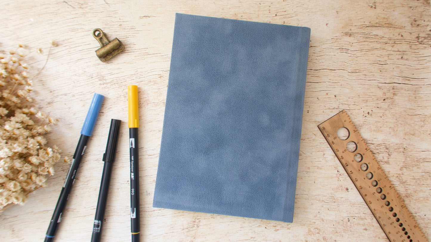 Bullet journal A5 fait main – carnet à points – Velours bleu pompadour