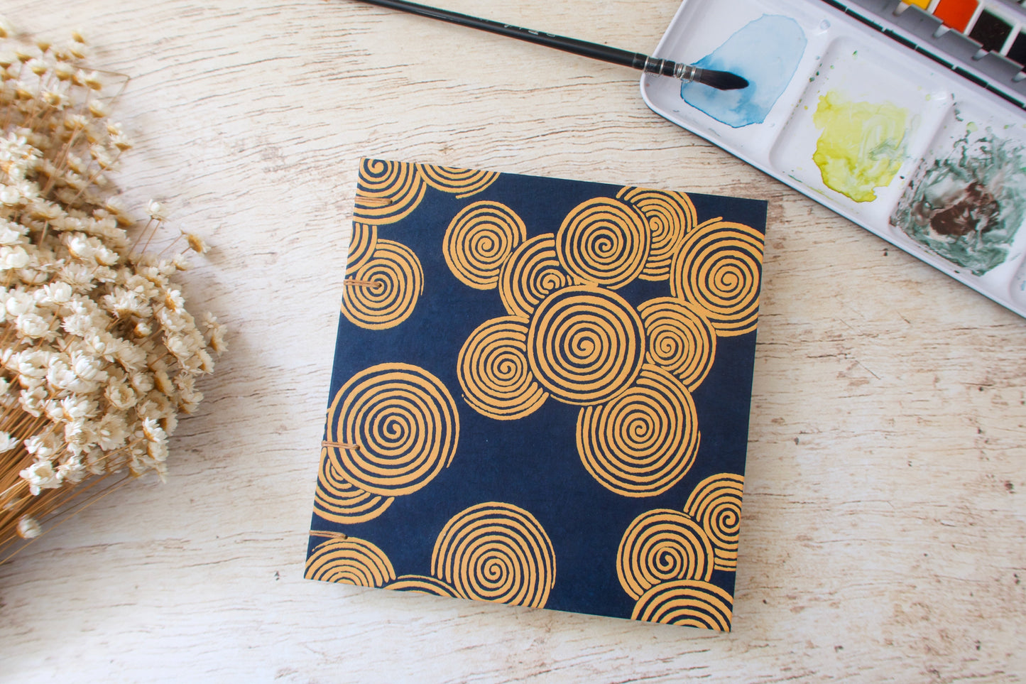 Carnet aquarelle Découverte 3 grains Arches couverture Lokta spirales